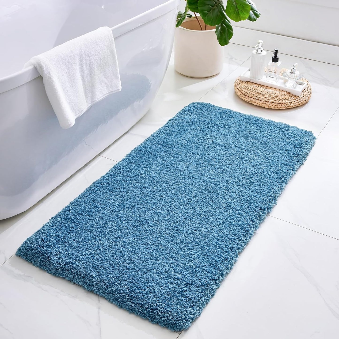 ILANGO Blue Bathroom Rugs 60in x 24in Non Slip Super Absorbent