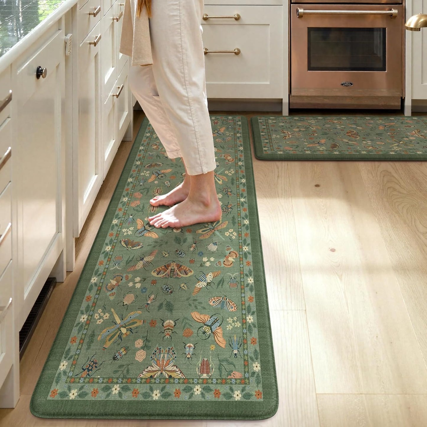 LEEVAN Anti Fatigue Mats for Kitchen Floor Non-Slip Comfort