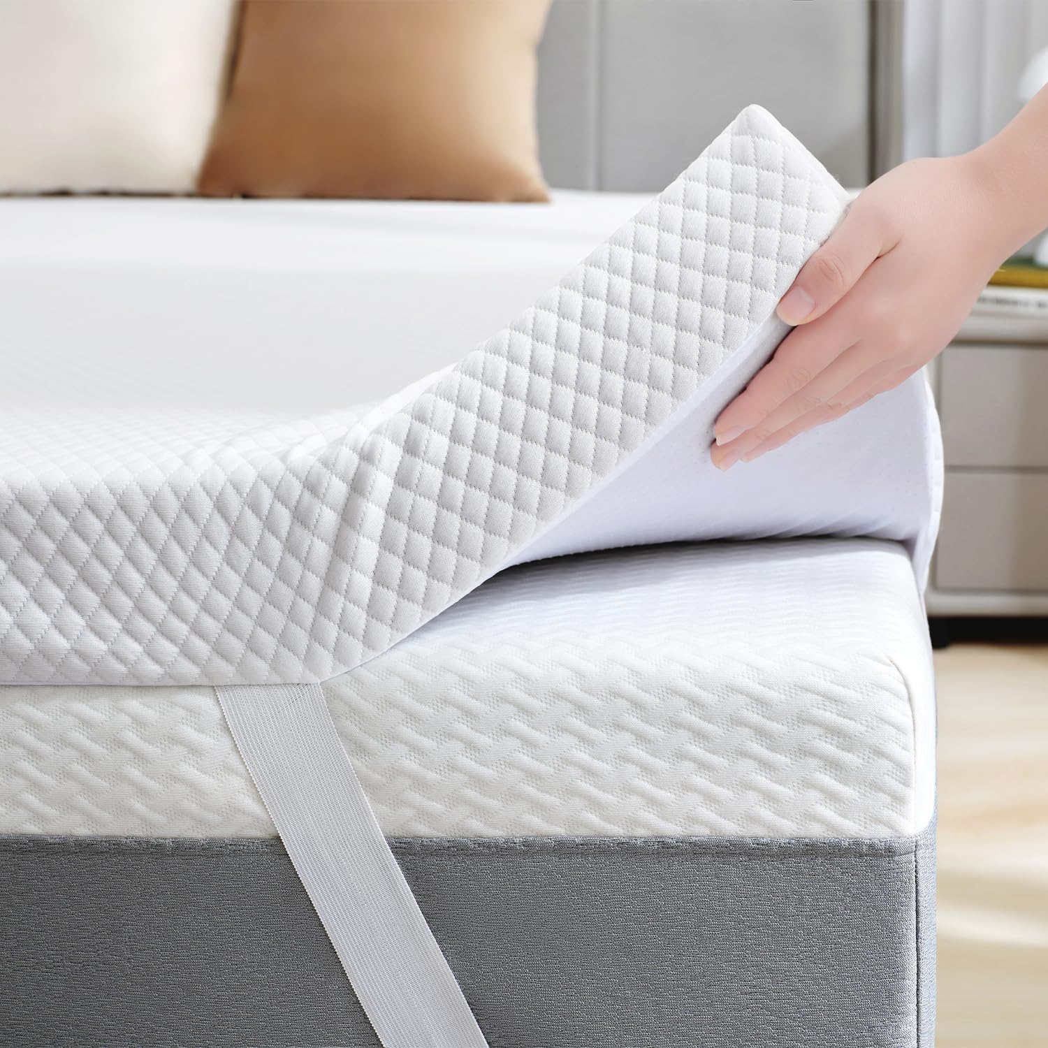 Gel Memory Foam Mattress Topper for Comfort and Support