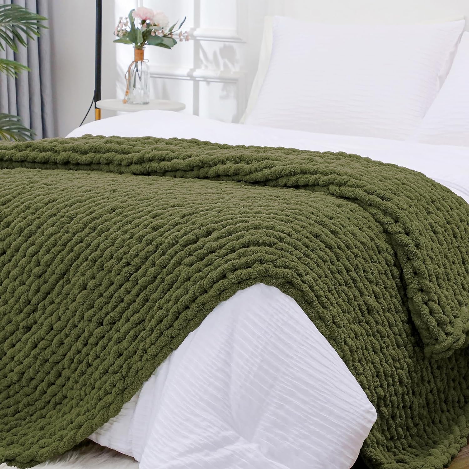 Bigacogo Chunky Knit Throw Blanket for Cozy Living Room Decor