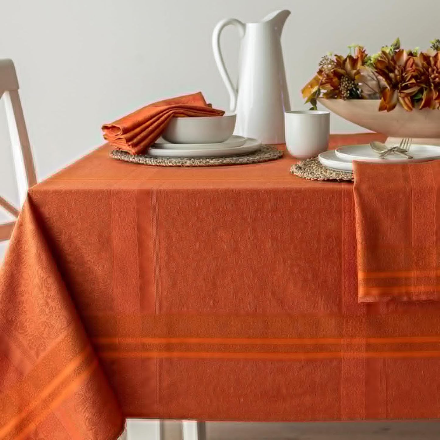 Ravenna Yarn Dyed Jacquard Table Cloth for Everyday Use