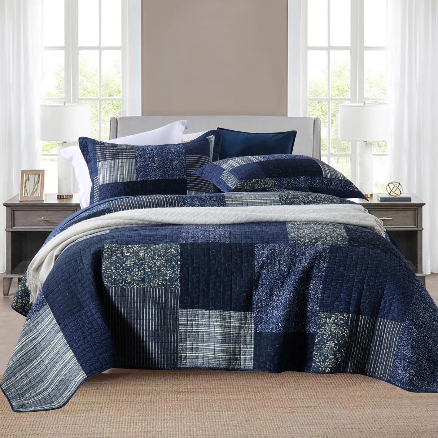 Yvooxny King Size Reversible Lightweight Quilt Set for All Seasons