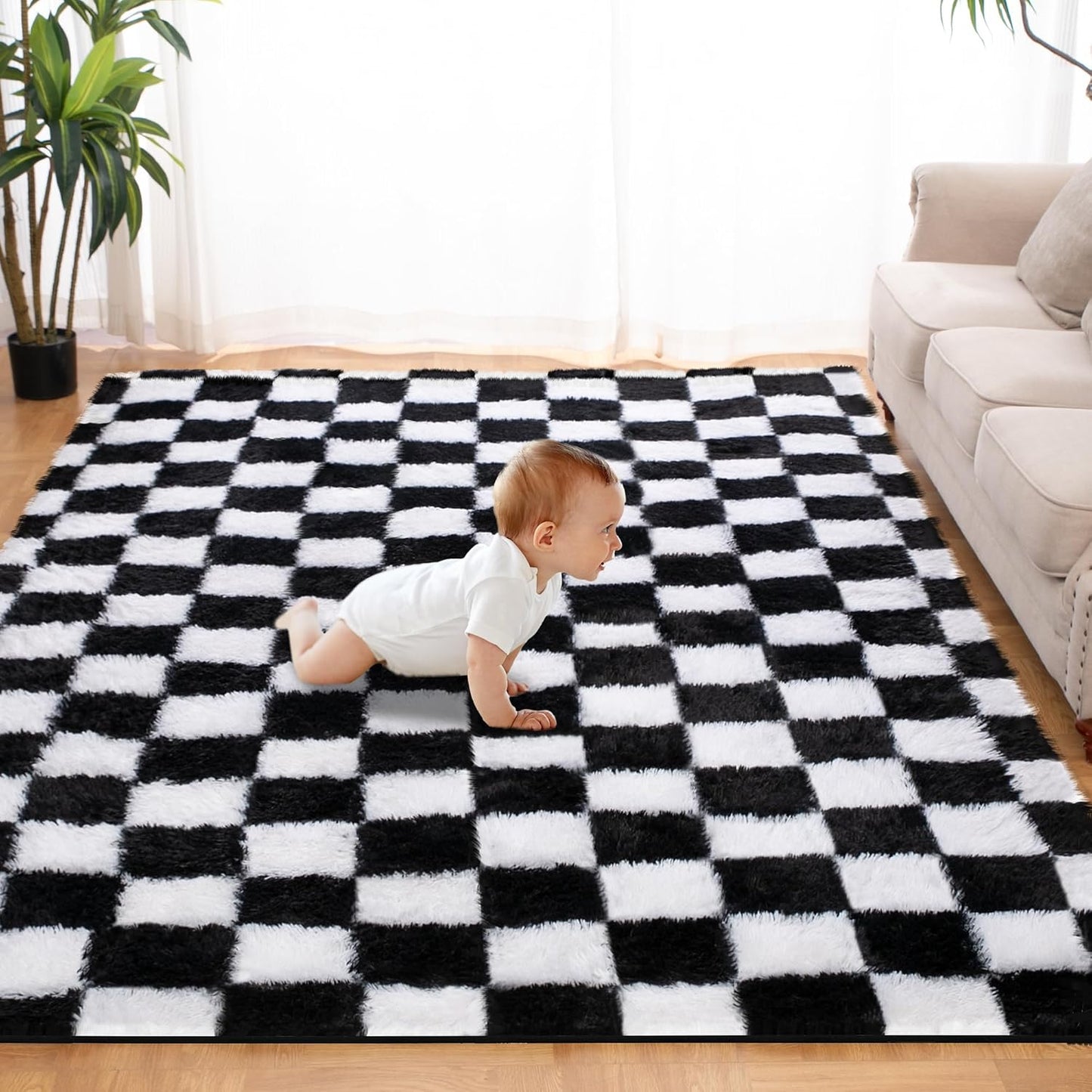 Super Soft Rug for Bedroom, 5x8 Ft Classic Checkered Design