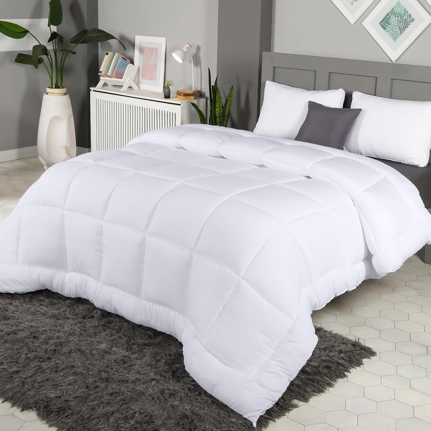 Utopia Bedding All Season Down Alternative Comforter for King
