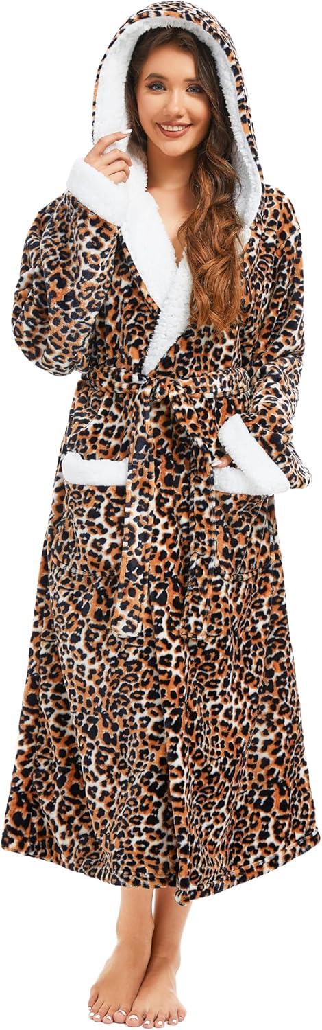 Devirld Plush Robes for Women - Cozy Hooded Fleece Bathrobe