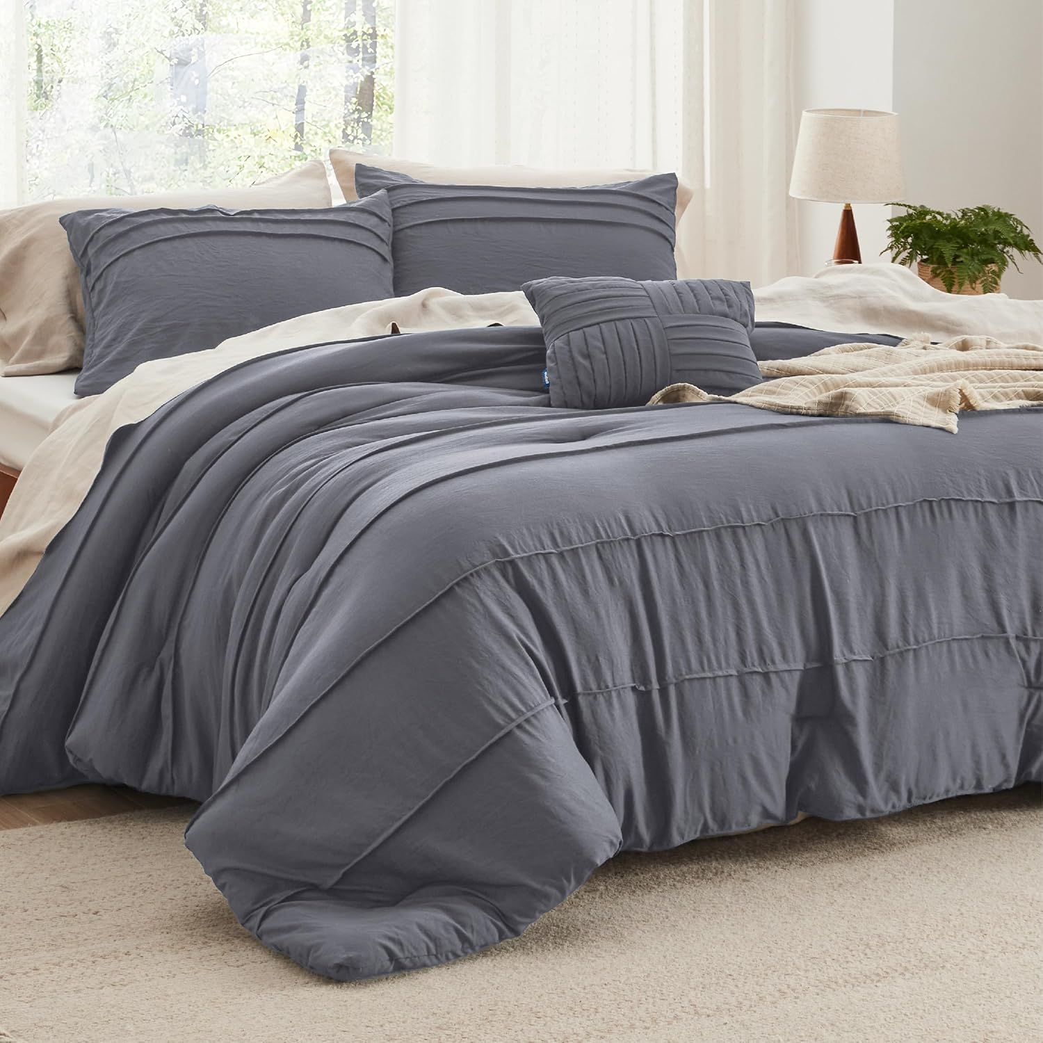 Bedsure Queen Comforter Set - Elegant Dark Grey Boho Bedding