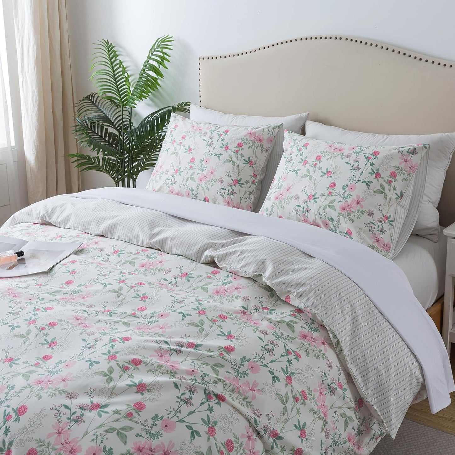 HoneiLife Wildflower Duvet Cover Set for Queen Beds - Fuchsia