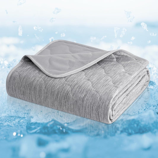 Cozy Bliss Leakproof Cooling Blanket for Large Dogs & Cats