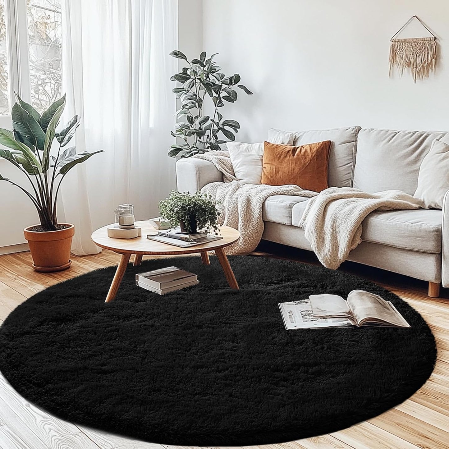 Soft and Fluffy Black Round Rug for Bedroom 5x5 Feet Comfort