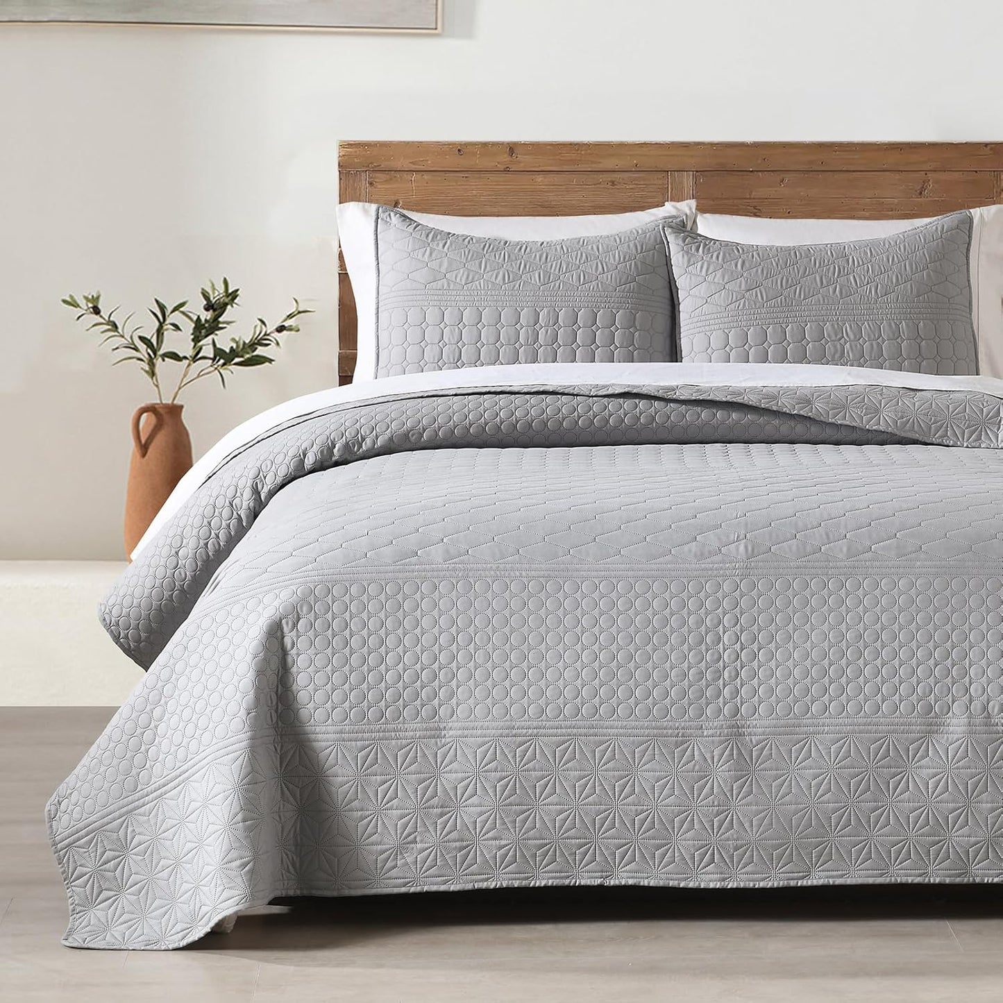 Grey King Size Quilt Set - Soft Microfiber Bedspread & Shams