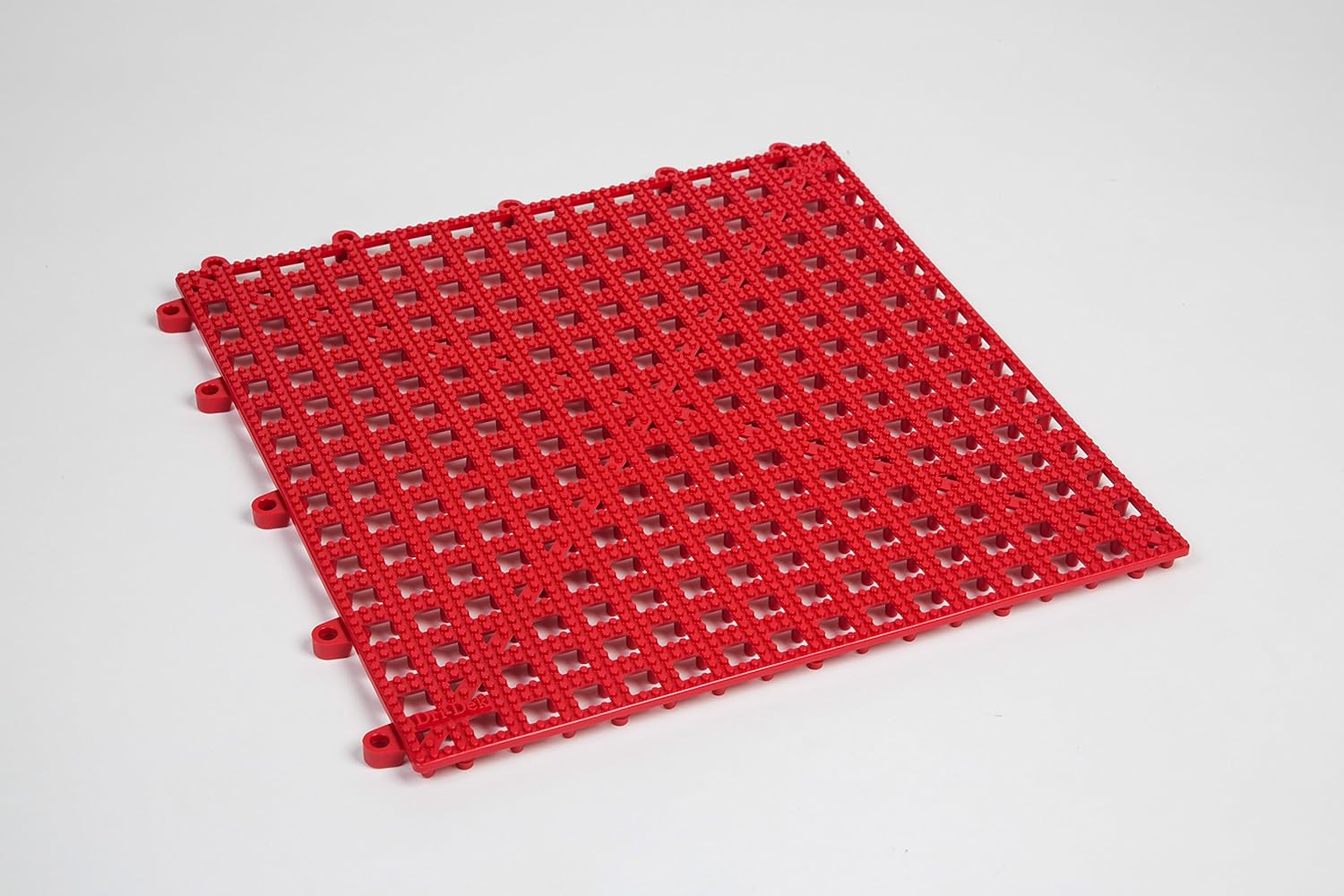 Dri-Dek Marine Surface Interlocking Tiles for Boat Storage
