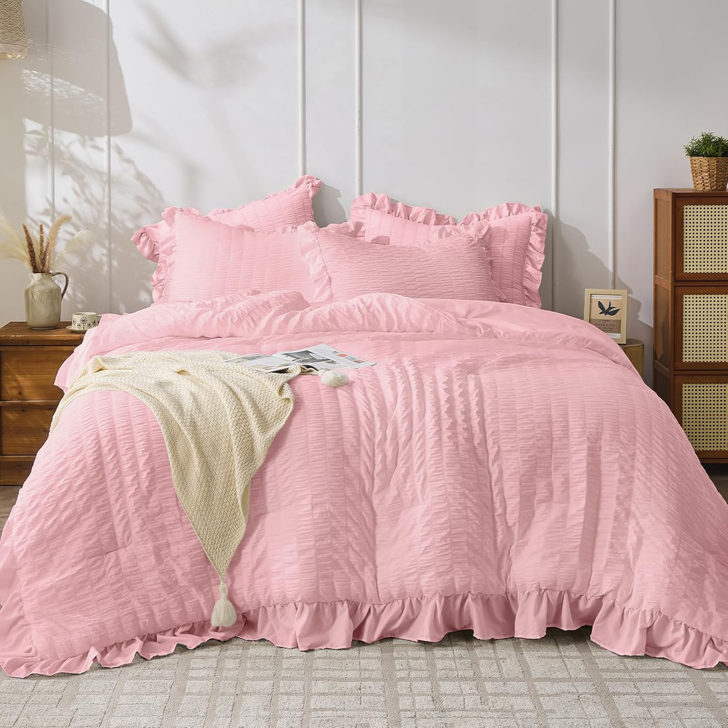 JOLLYVOGUE Pink Comforter Full Size Set for All Seasons