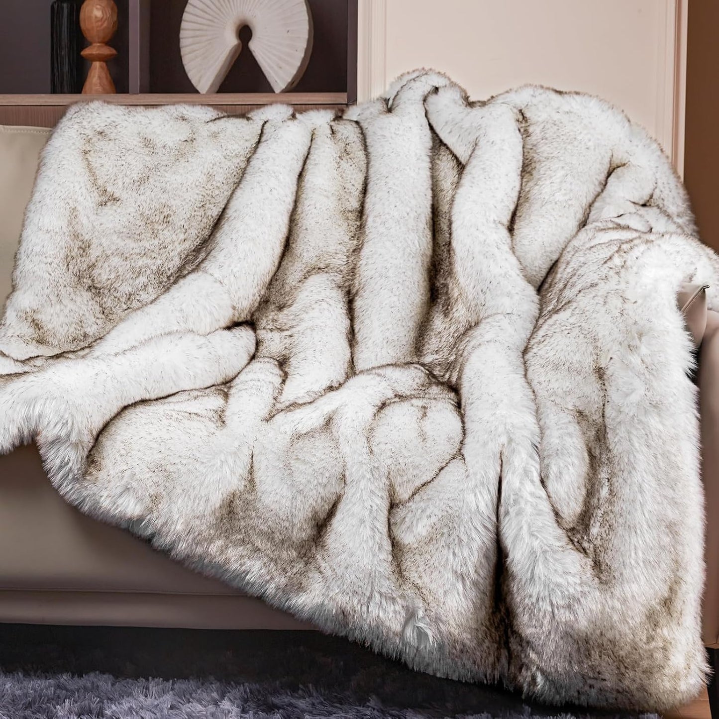 Touchat Luxury 1000GSM Faux Fur Throw Blanket for Cozy Living