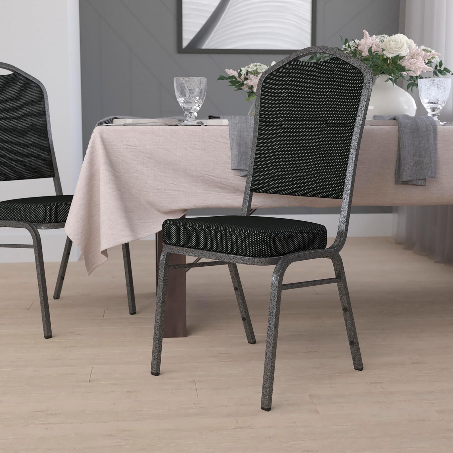 Stylish Crown Back Banquet Chair for Events
