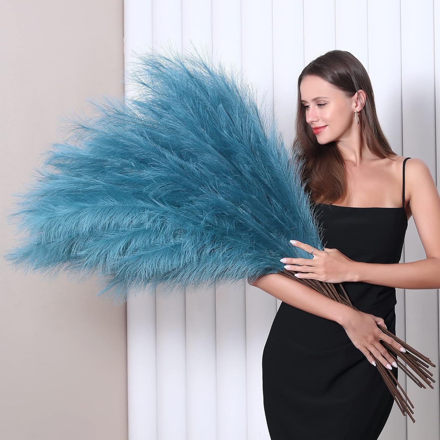 8 Pcs 45 inch Tall Faux Pampas Grass Decor for Home and Events
