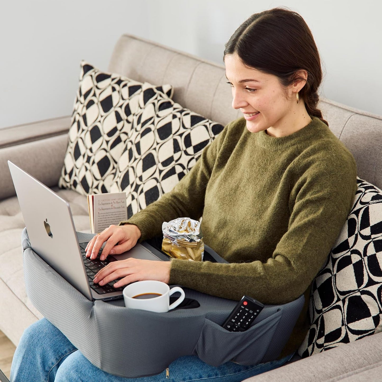 TabCouchCaddy - Ultimate Ergonomic Lap Desk Pillows