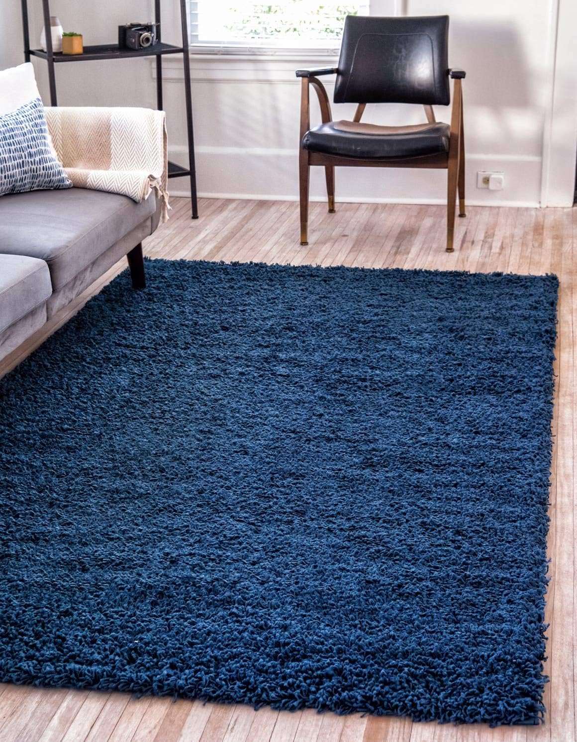 Unique Loom Solid Shag Collection Area Rug in Sapphire Blue