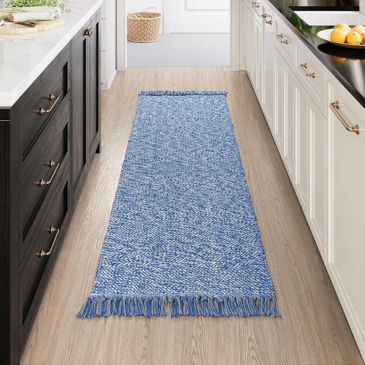 Collive Hand-Woven Reversible Washable Hallway Runner Rug
