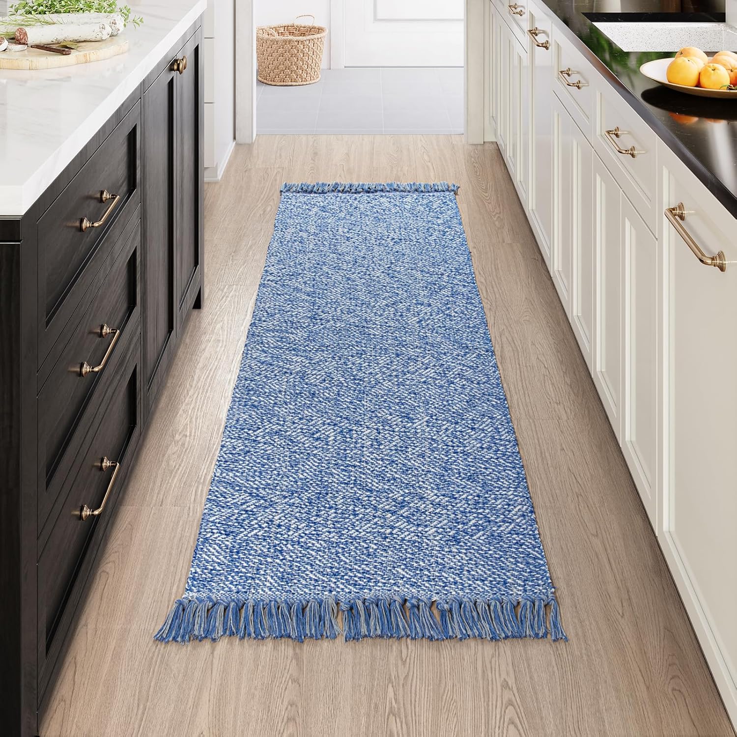Collive Hand-Woven Reversible Washable Hallway Runner Rug