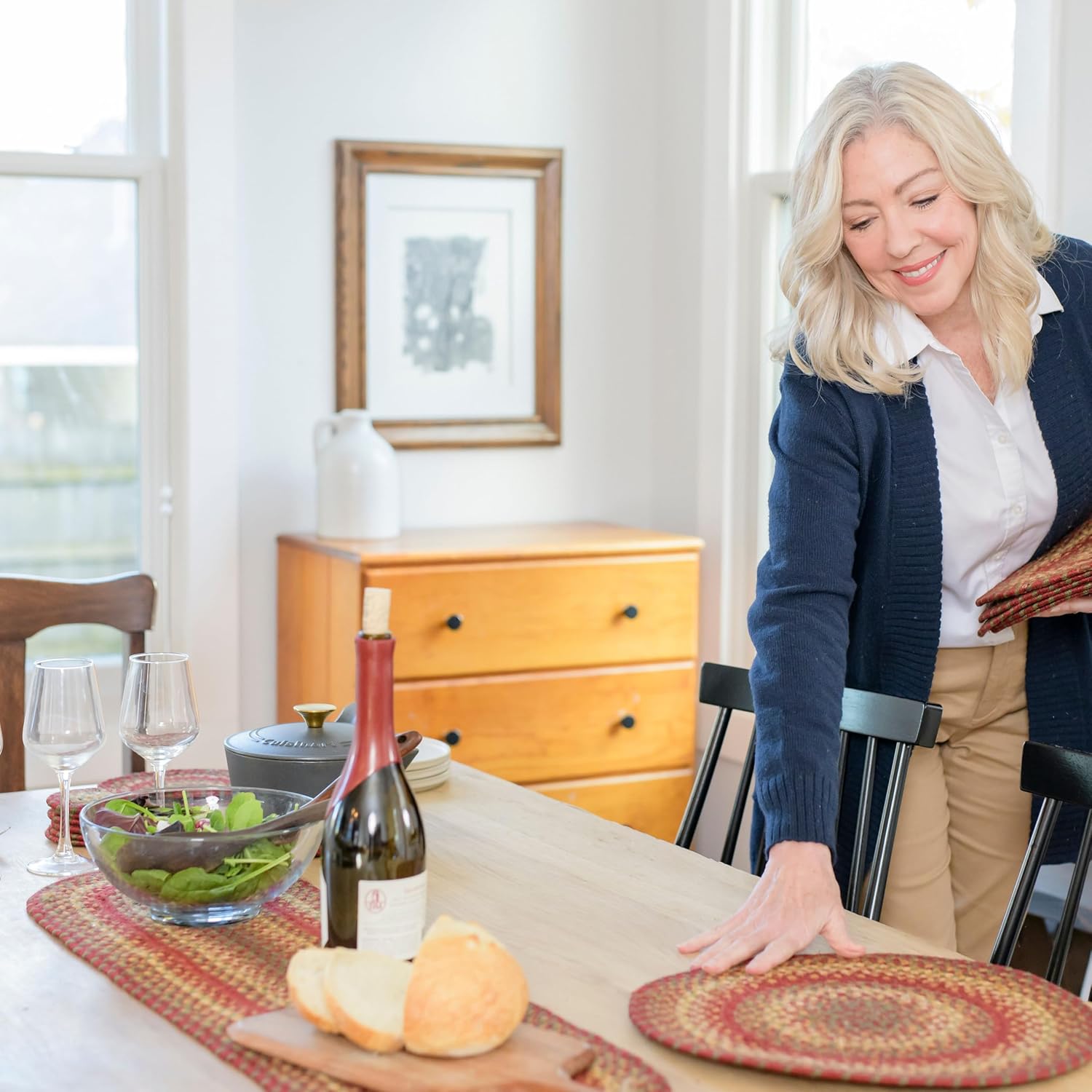 Cider Barn Oval Table Runner - Handcrafted Jute for Rustic Decor