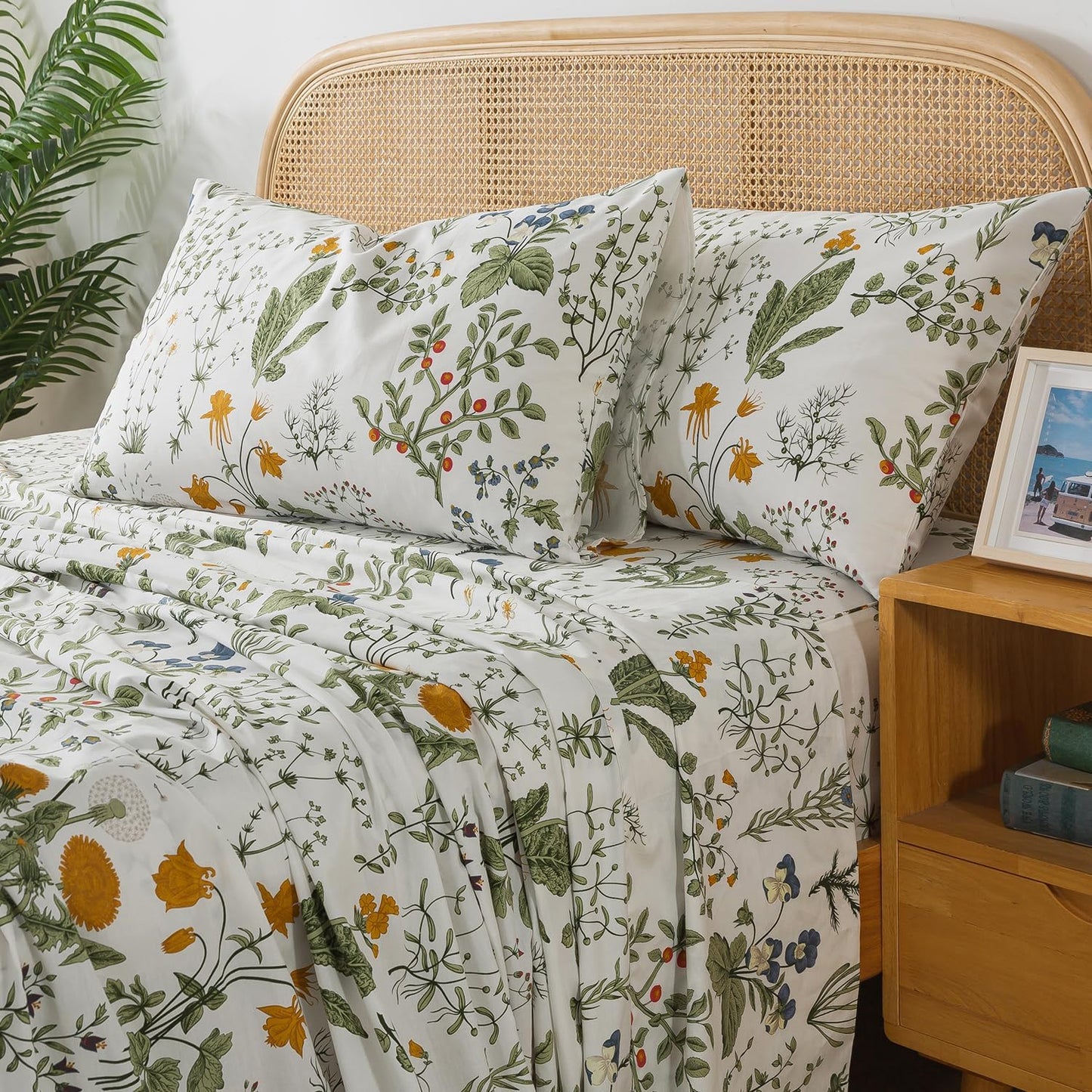 Zusbest Queen Sheet Set with Green Floral Botanical Design