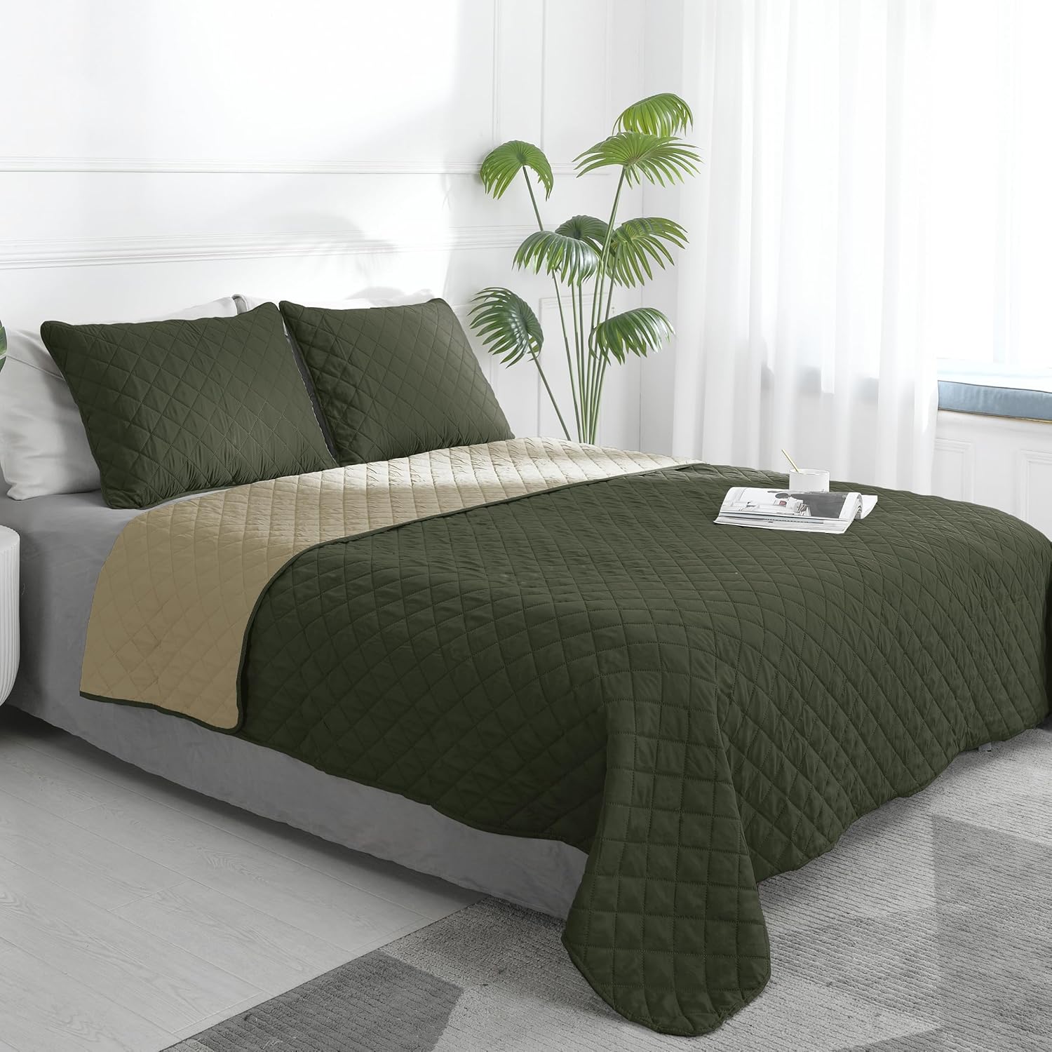 Easy-Going California King Size Reversible Quilt Set for Comfort