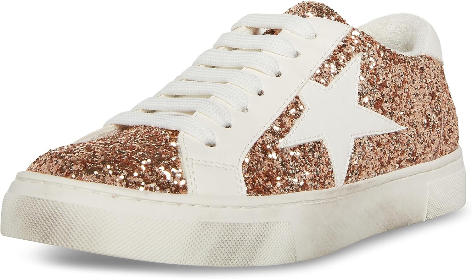 Steve Madden Women's Rezume Sneaker: Stylish Low-Top Comfort