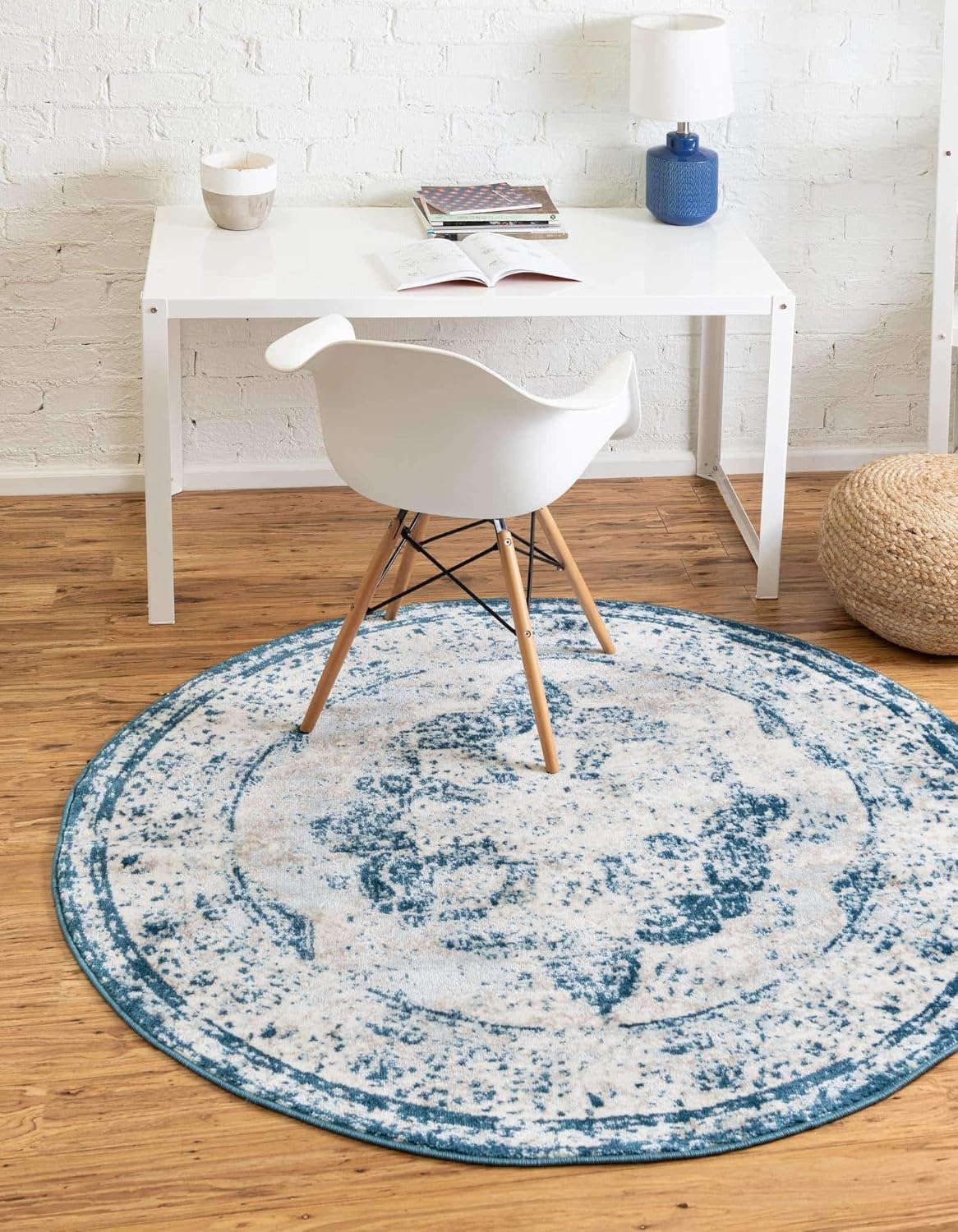 Unique Loom Sofia Collection Area Rug - Vintage Round Design