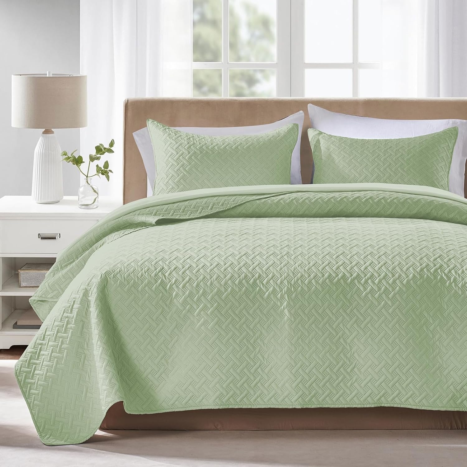 FLYMME King Size Quilts Lightweight Sage Green Bedspread Set