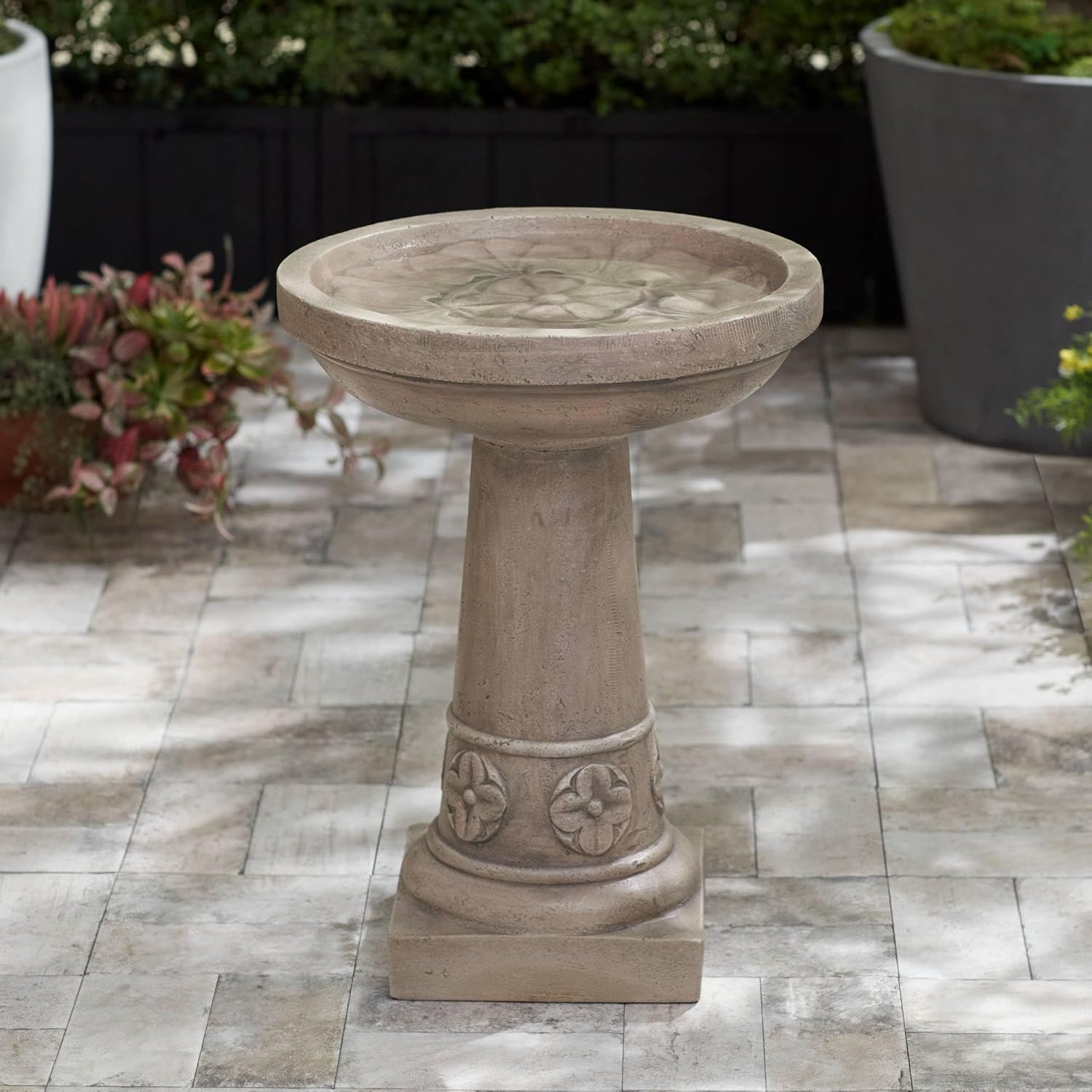 John Timberland Missy Fleur Birdbath - Charming Outdoor Oasis