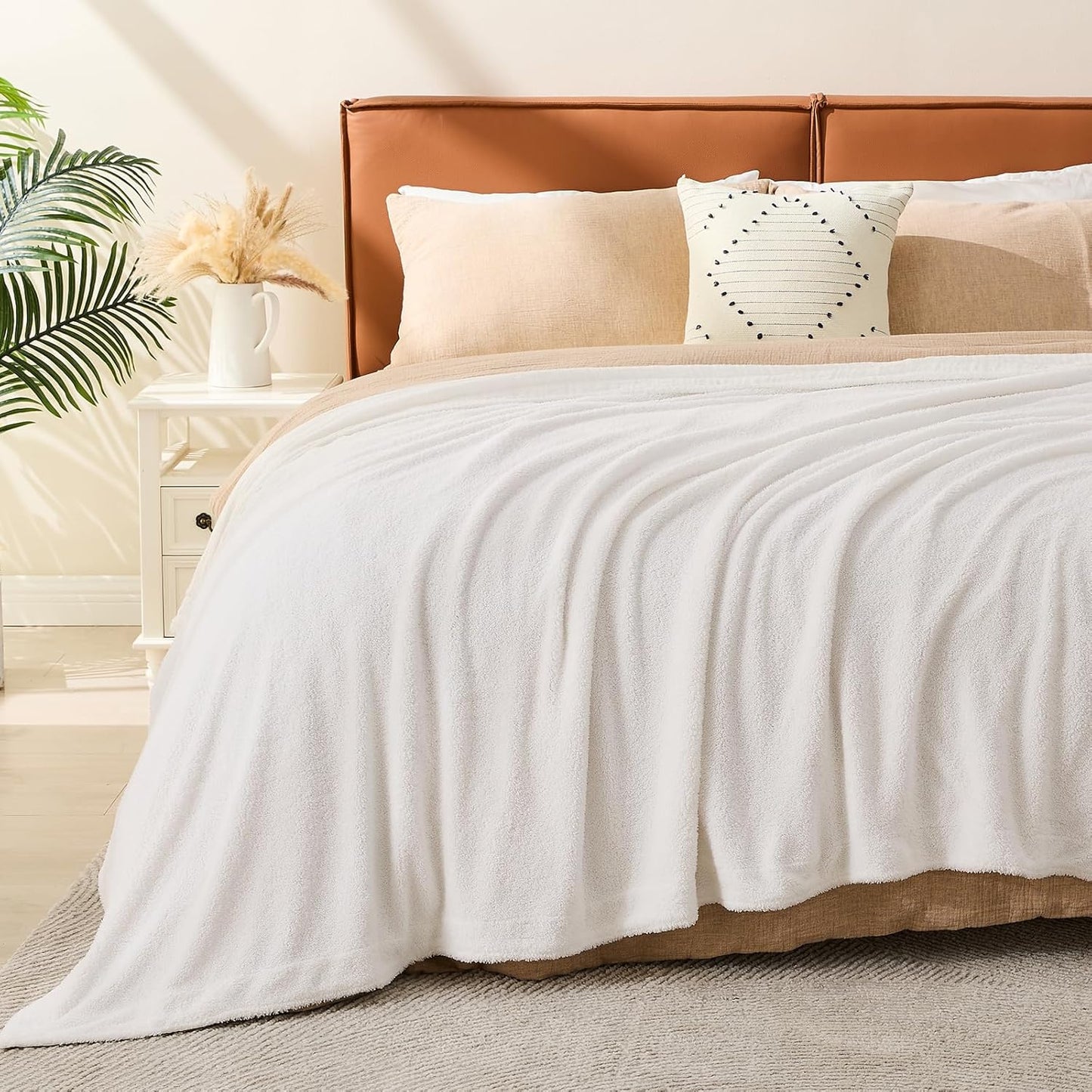 EMME Muslin and Fleece Queen Blanket for Cozy Comfort