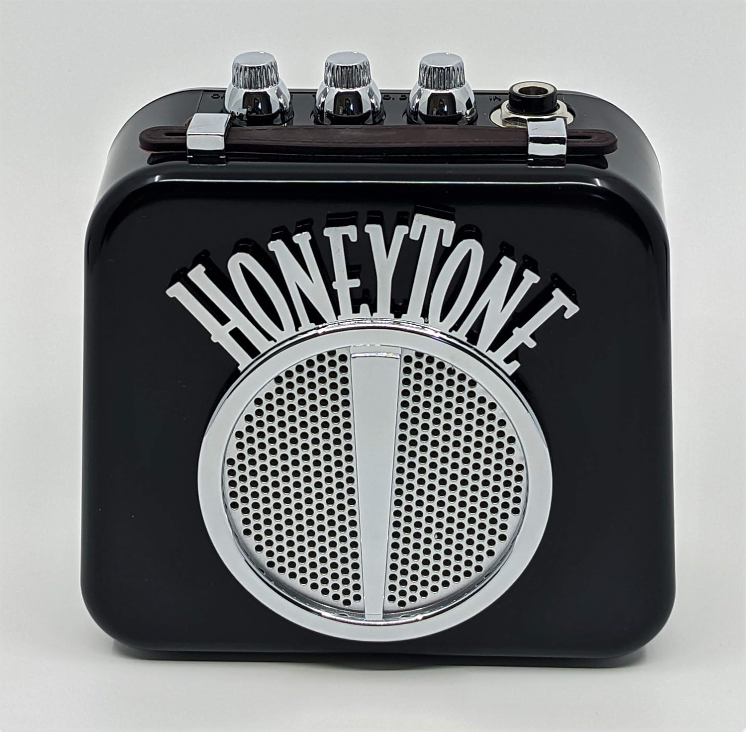 Portable Powerhouse: Danelectro Mini Amp in Black