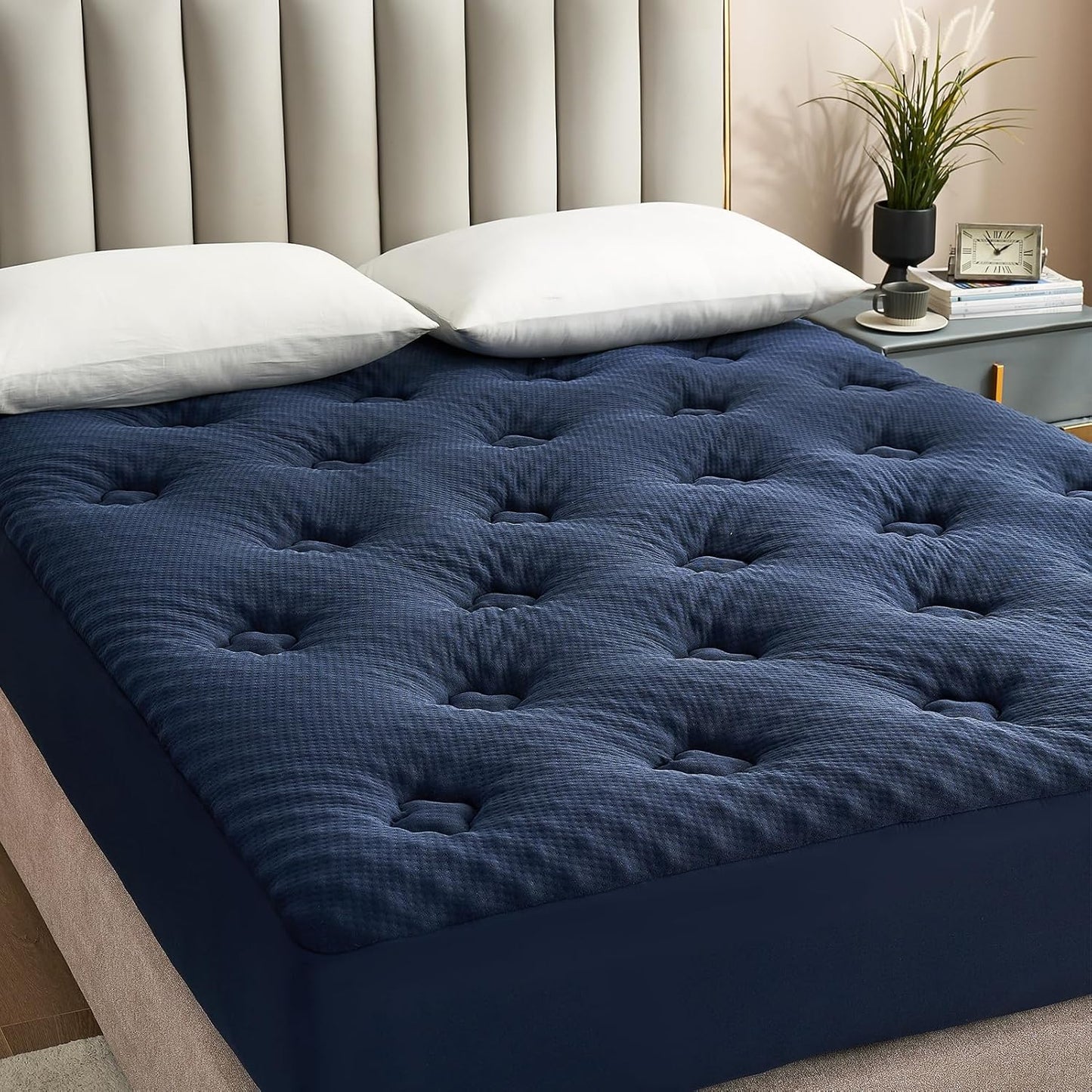 Hansleep Queen Mattress Topper for Ultimate Comfort and Support