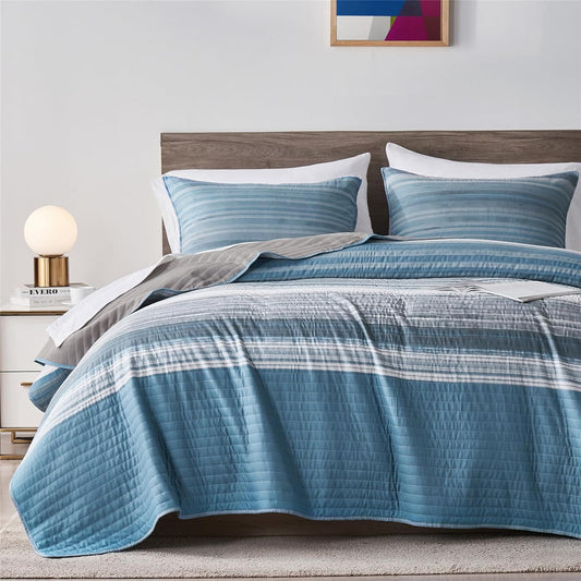 KAKIJUMN King Quilt Set with Blue Patchwork Stripes for Comfort