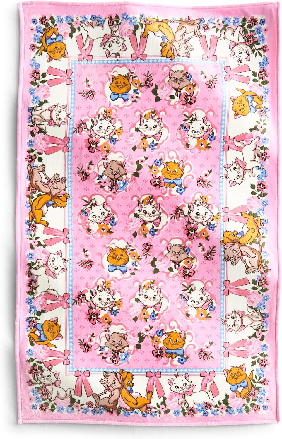 Vera Bradley Women's Disney Fleece Plush Throw Blanket Review