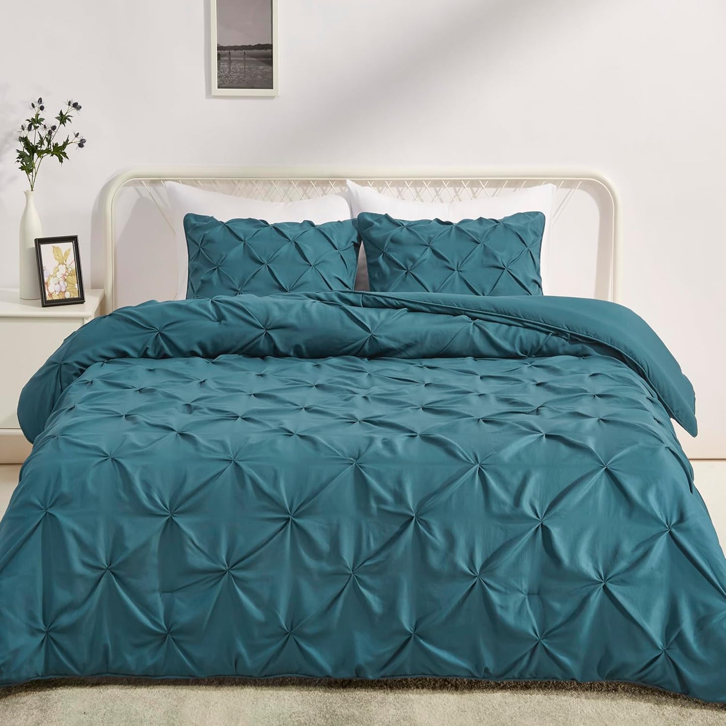 Soft King Size Comforter Set with Elegant Pinch Pleat Design