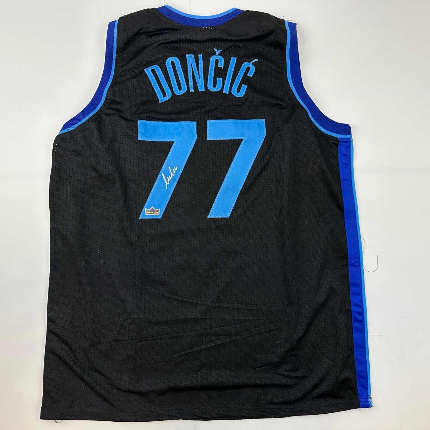 Facsimile Autographed Luka Doncic Dallas Black Jersey XL