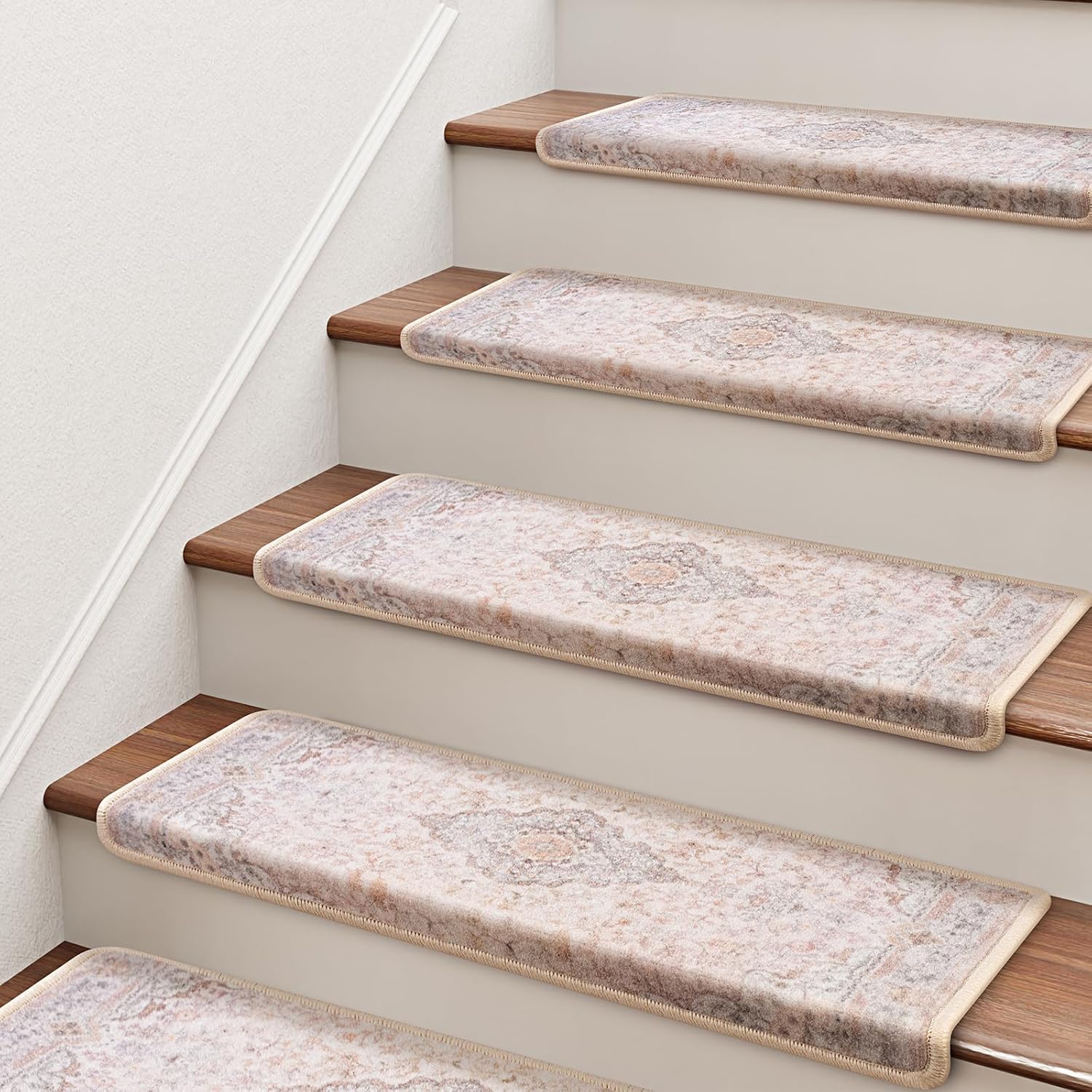 Bullnose Stair Treads for Wooden Steps, Non Slip Carpet 14pcs