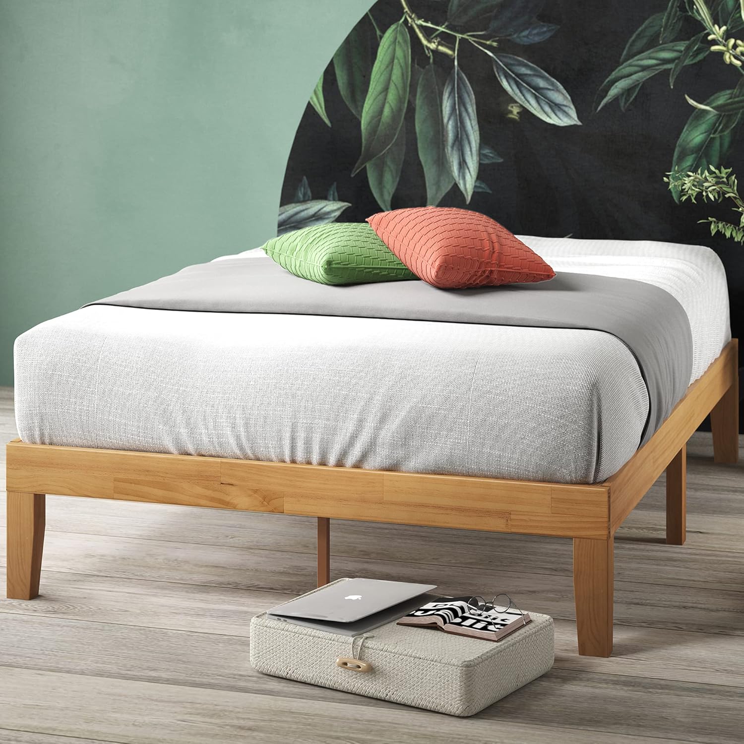 ZINUS Moiz Wood Platform Bed Frame with Easy Assembly and Style