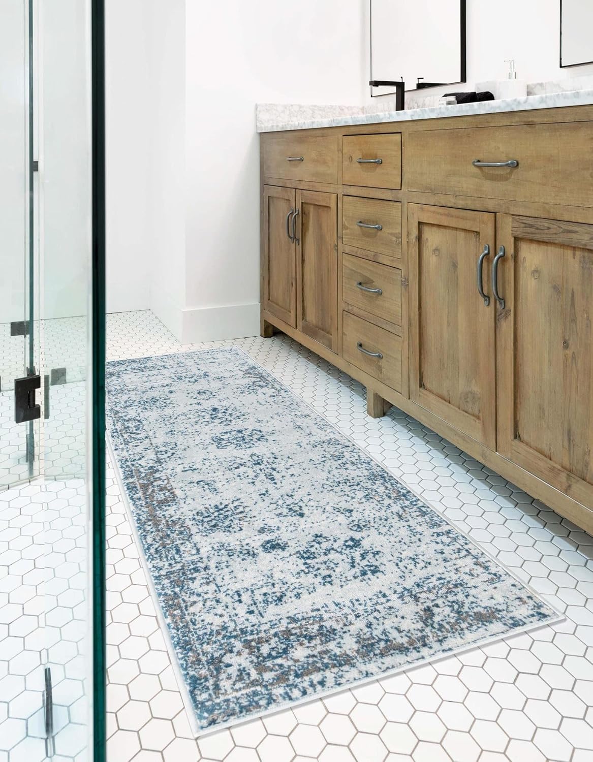 Unique Loom Sofia Collection Area Rug Runner for Stylish Homes