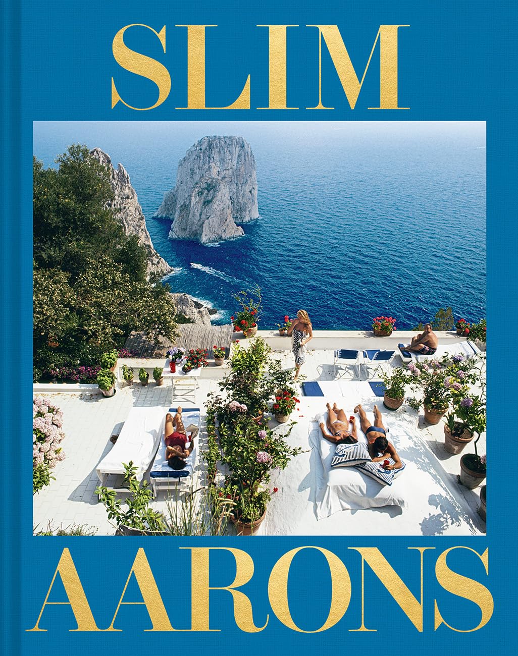 Slim Aarons: The Essential Collection for Photography Lovers
