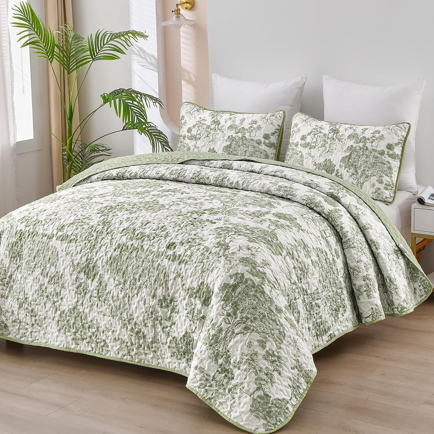 Botanical Quilt Set King in Sage Green - 3 Piece Bedding Set