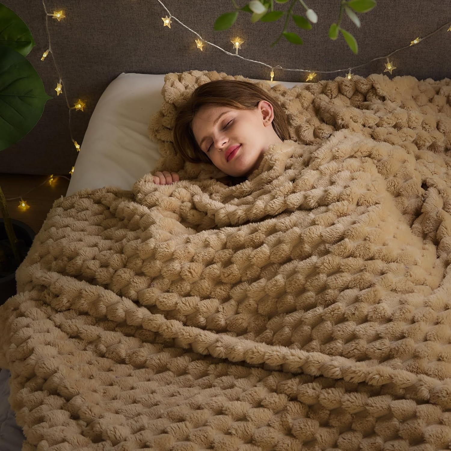 Super Soft Queen Blanket in Brown for All Season Comfort