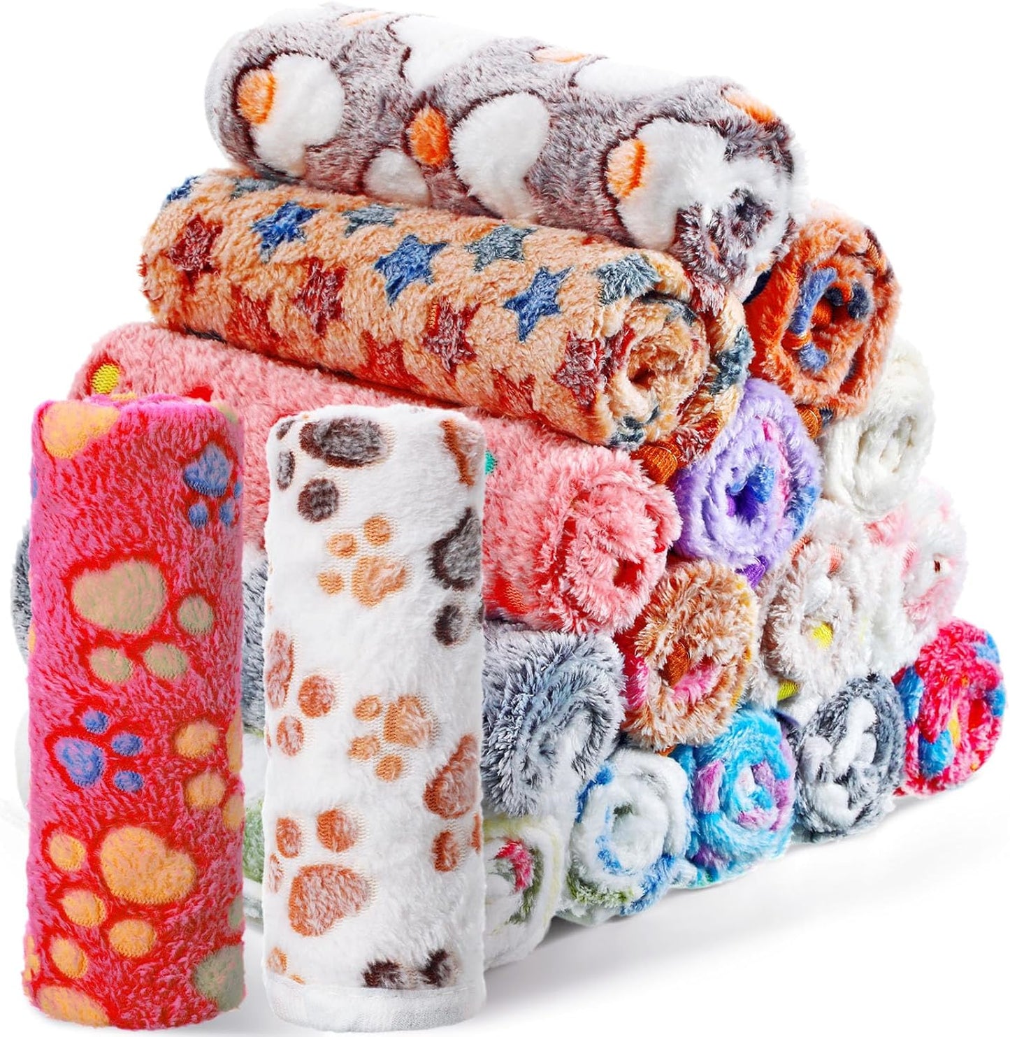 Chumia 18 Pcs Fleece Pet Blanket for Cozy Warmth and Style