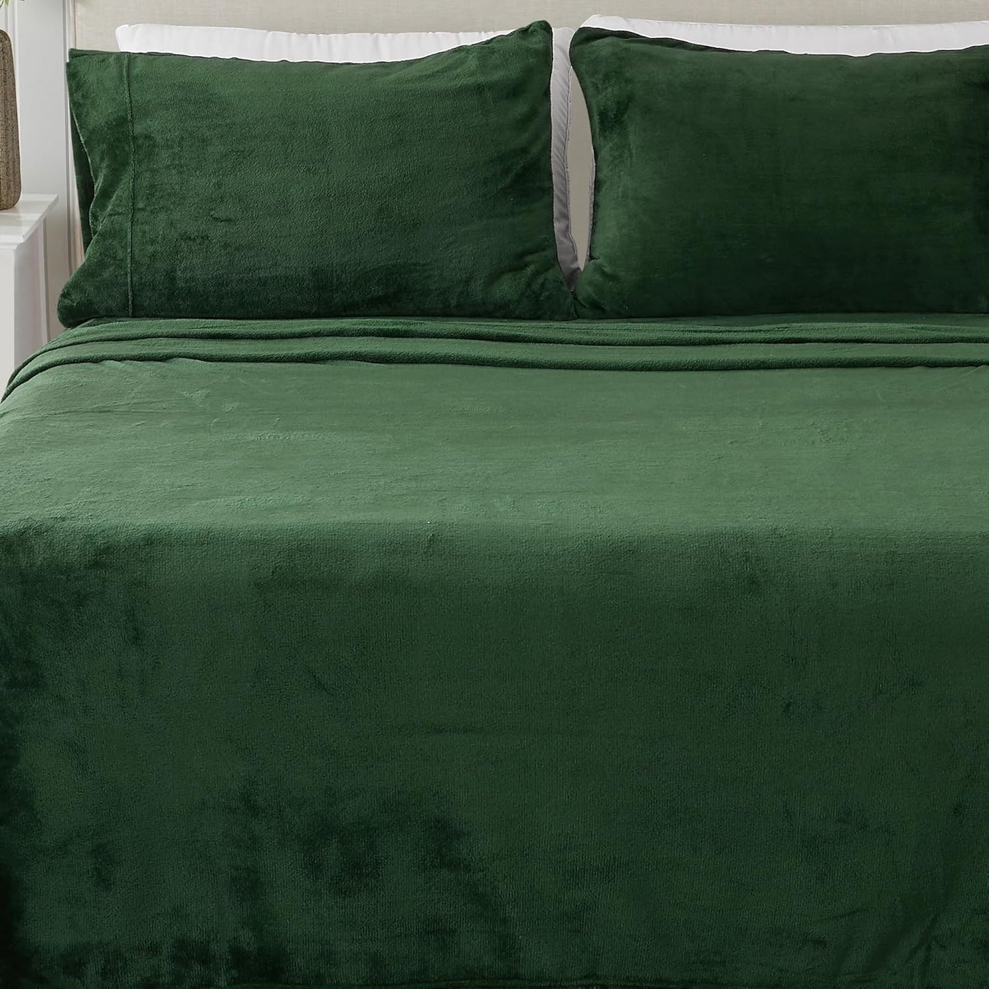 Great Bay Home Extra Soft Velvet Plush Full Micro Fleece Sheets