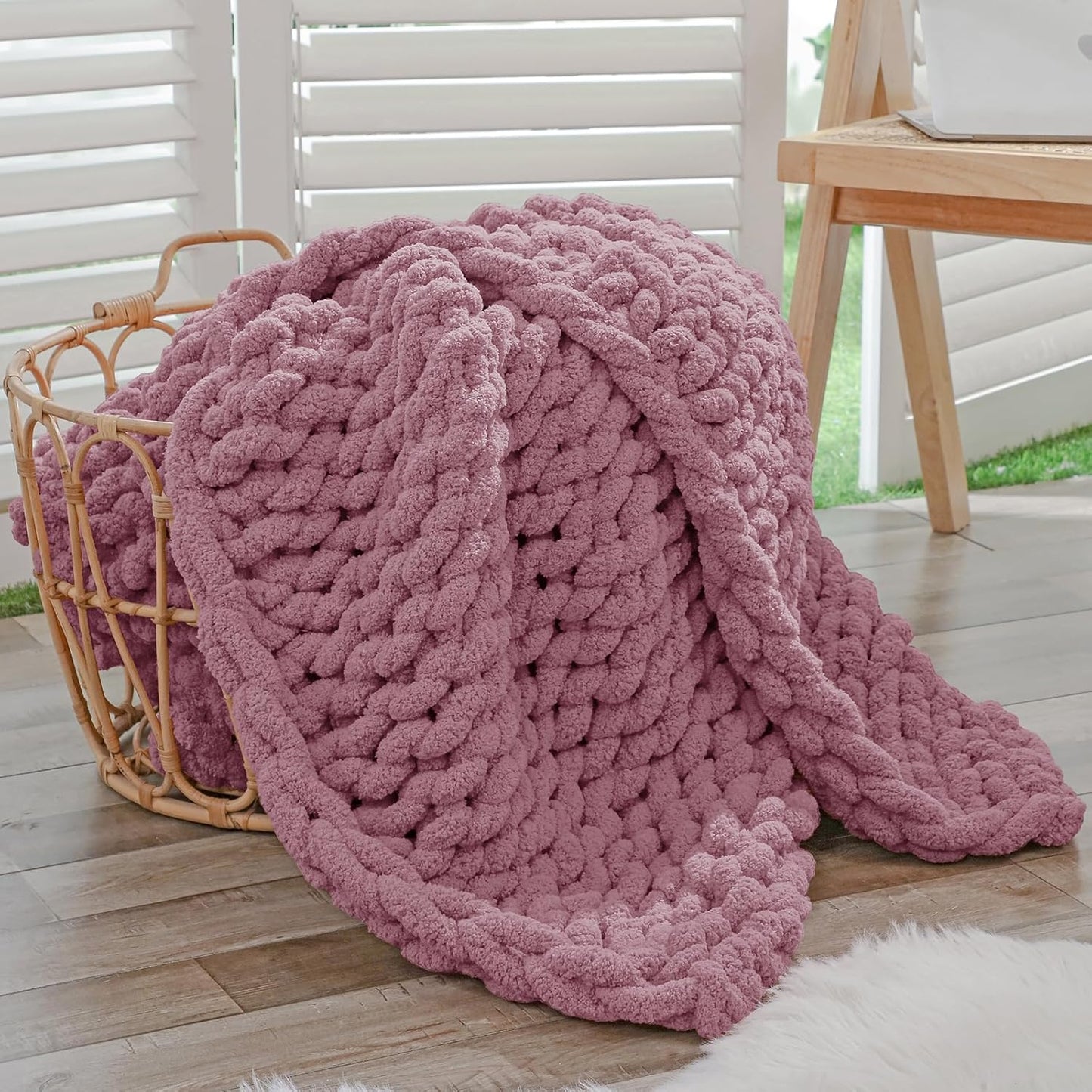 Bigacogo Chunky Knit Throw Blanket for Couch, Cozy Soft Decor