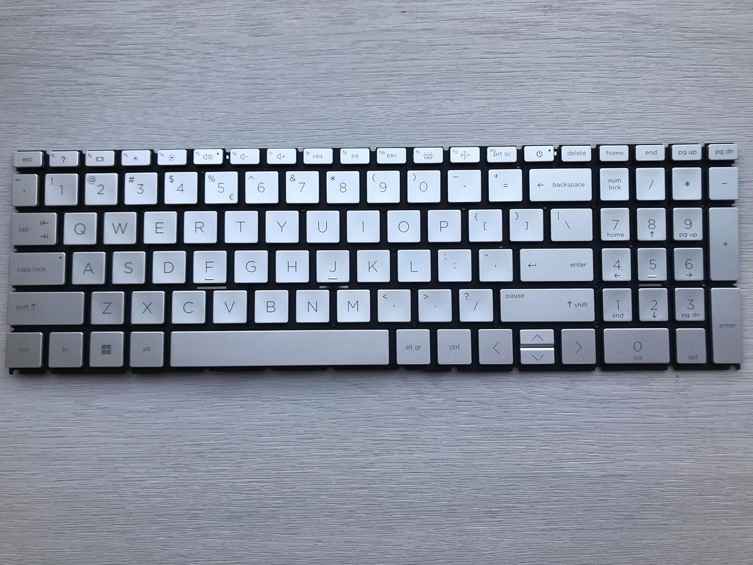 Original New HP Pavilion 15T-EG 15.6 in Backlit Silver Keyboard