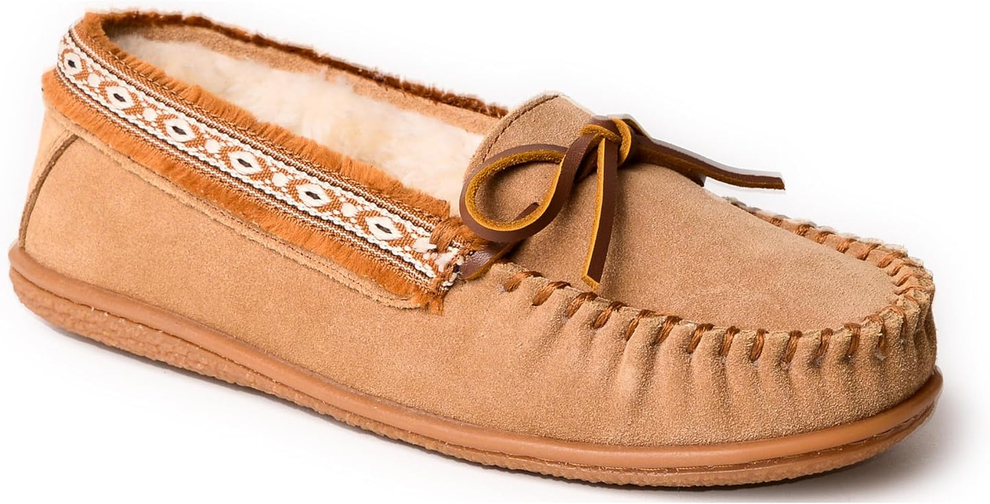 Minnetonka Women's Camp Tie Moc Slippers for Cozy Comfort