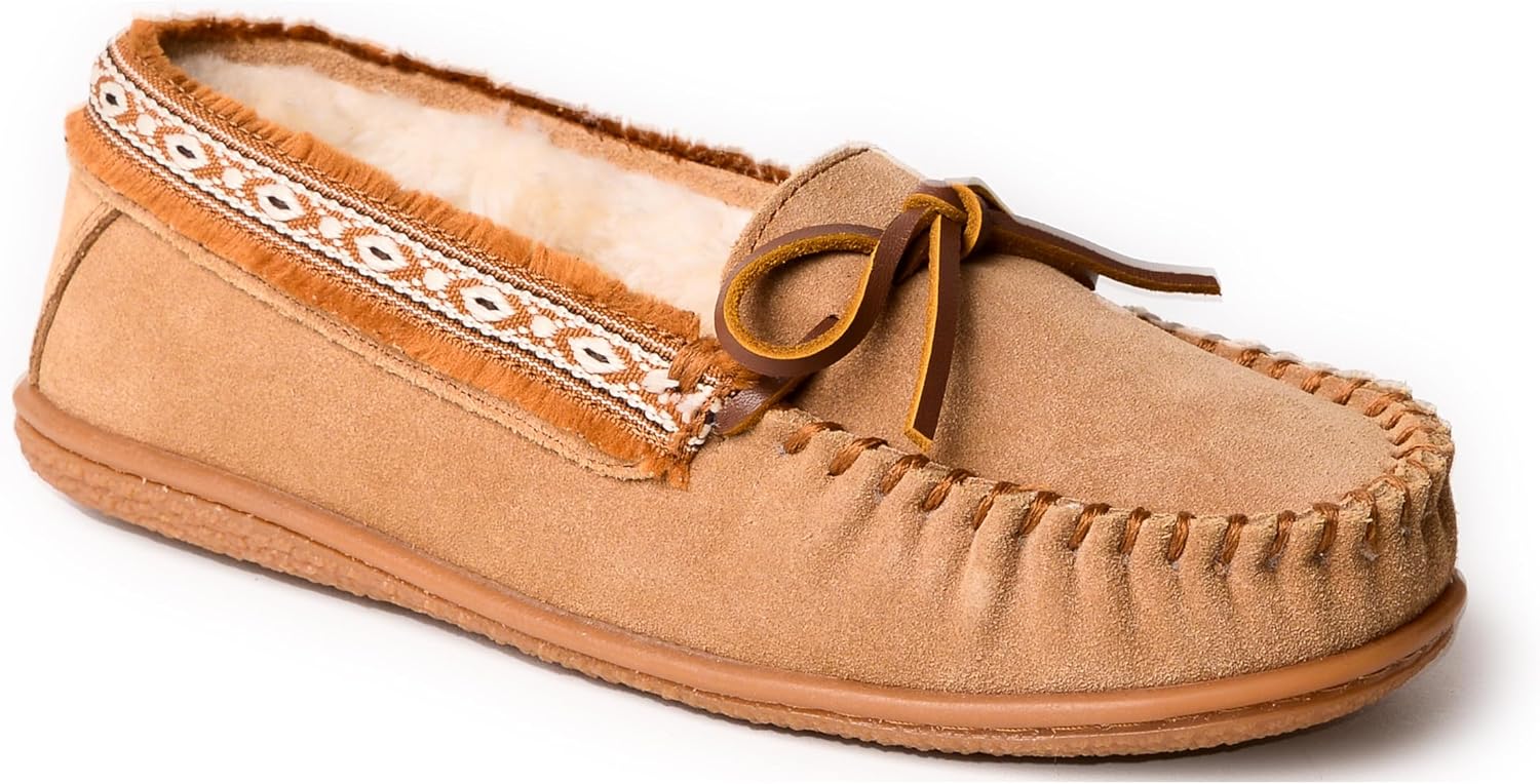 Minnetonka Women's Camp Tie Moc Slippers for Cozy Comfort