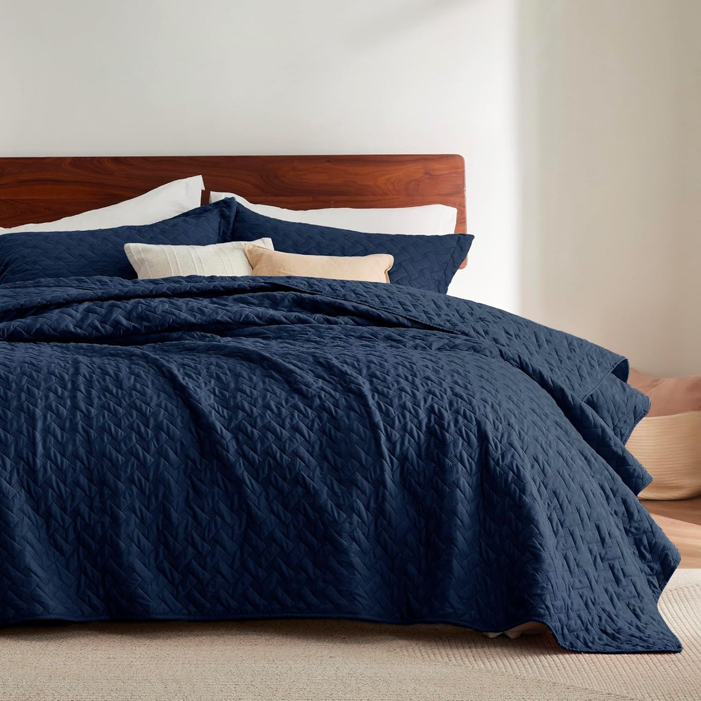 Bedsure Quilts King Size - Lightweight Bedspreads for All Seasons